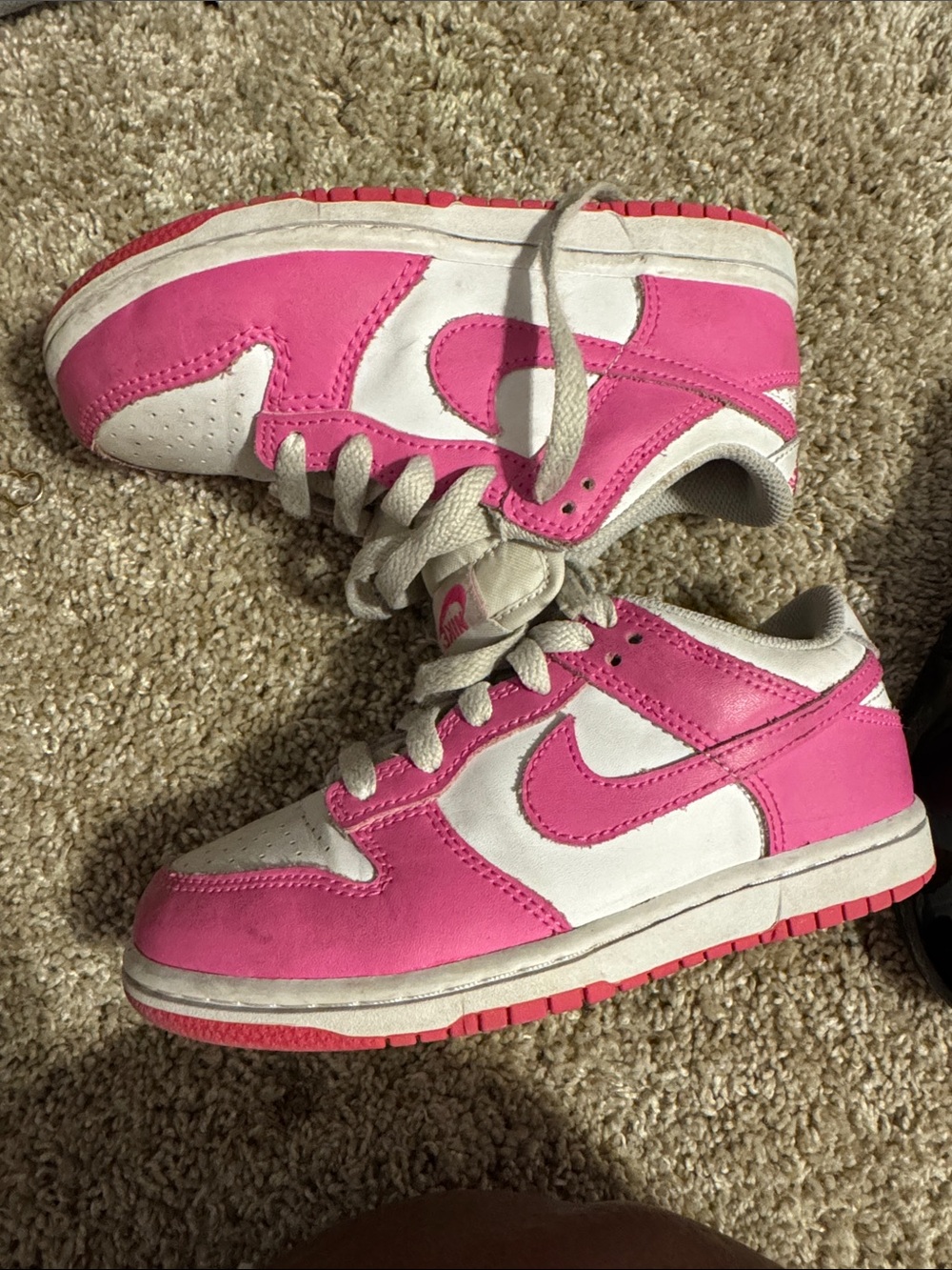 Nike Kids Pink and White Low-Top Sneakers
